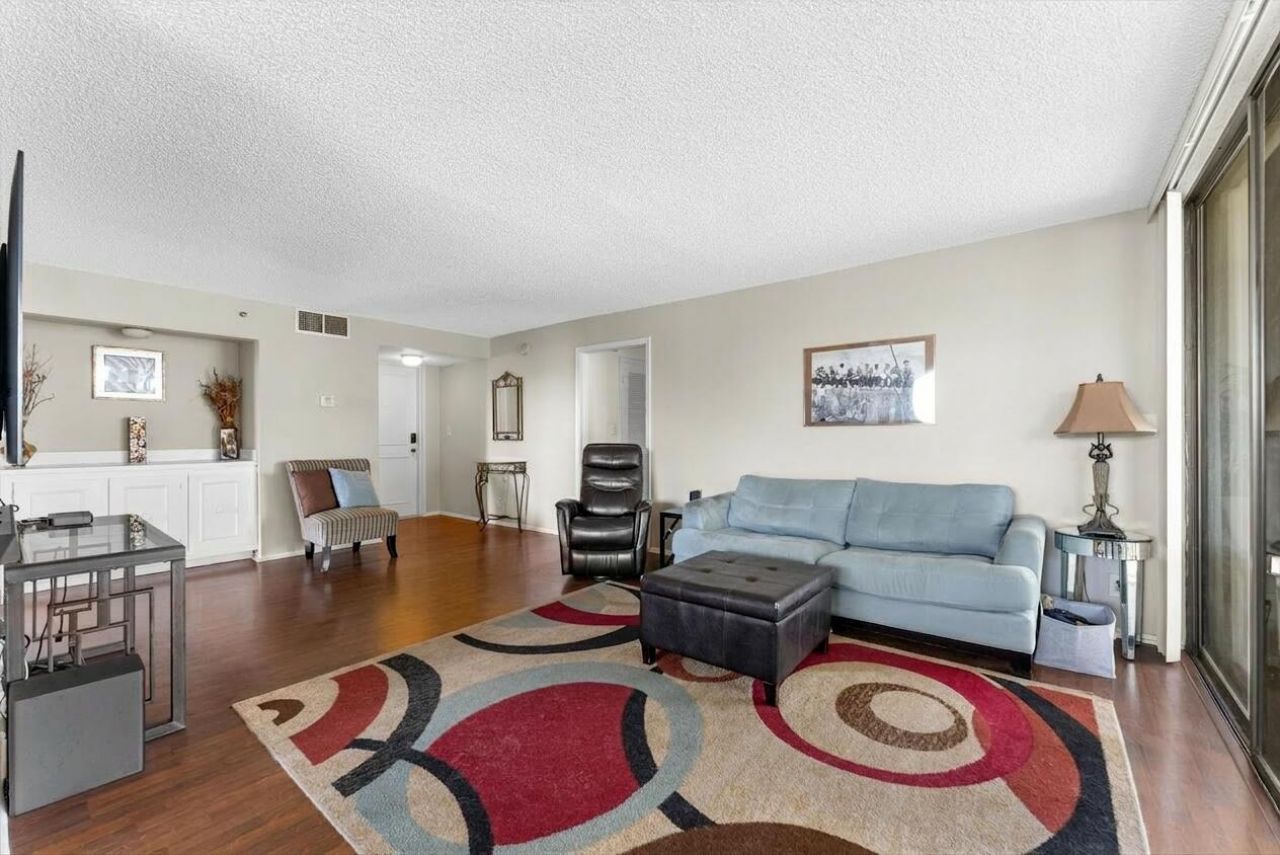 1832 Bridgewood Drive , Boca Raton, FL 33434 Photo