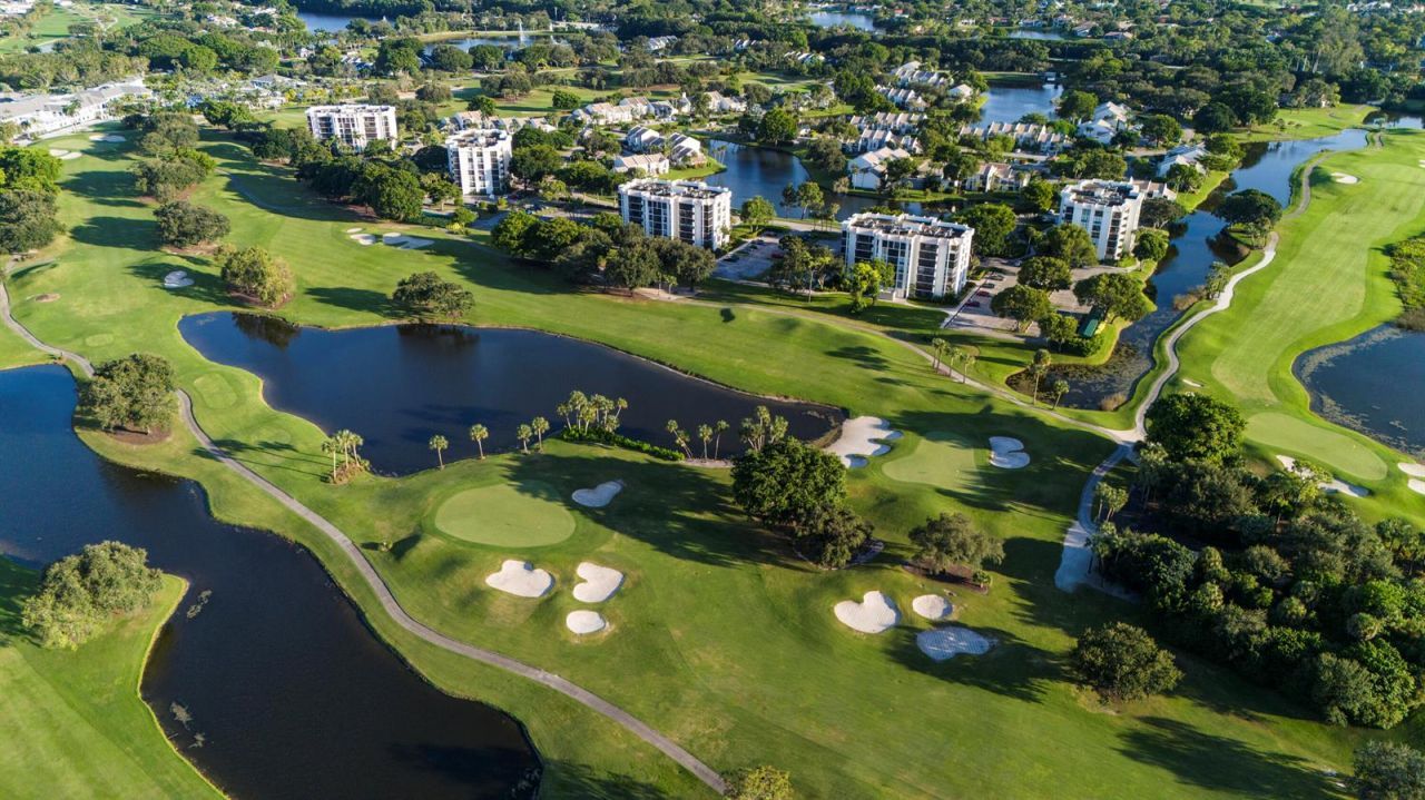 1832 Bridgewood Drive , Boca Raton, FL 33434 Photo
