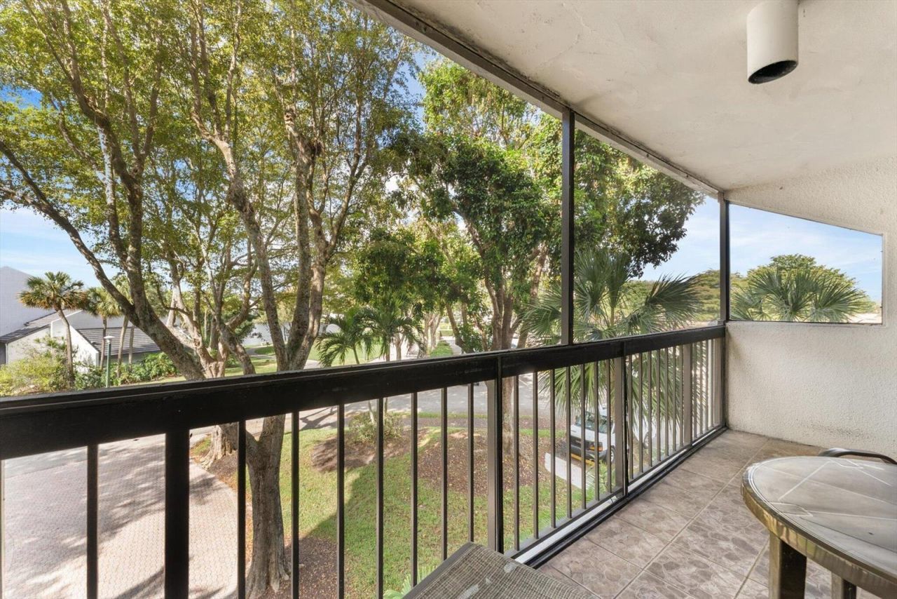 1832 Bridgewood Drive , Boca Raton, FL 33434 Photo