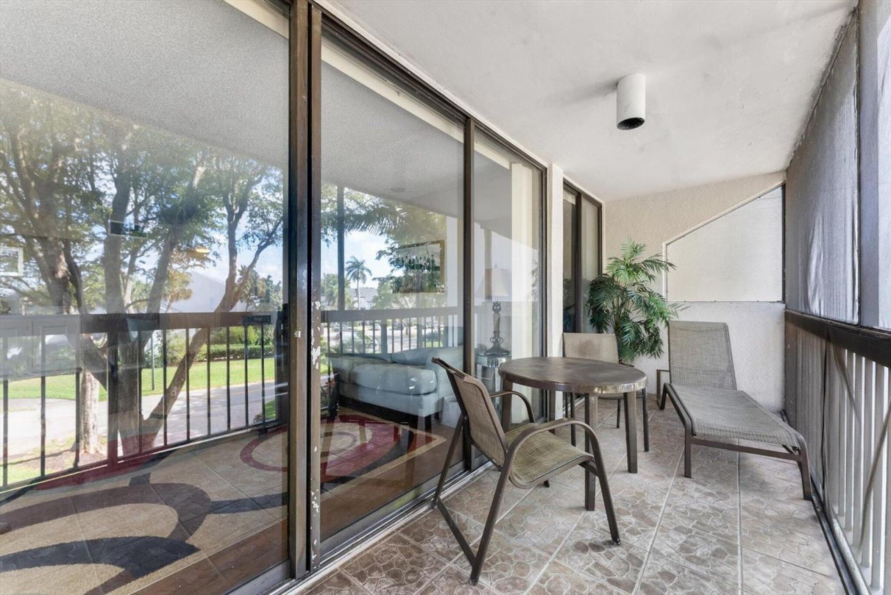 1832 Bridgewood Drive , Boca Raton, FL 33434 Photo