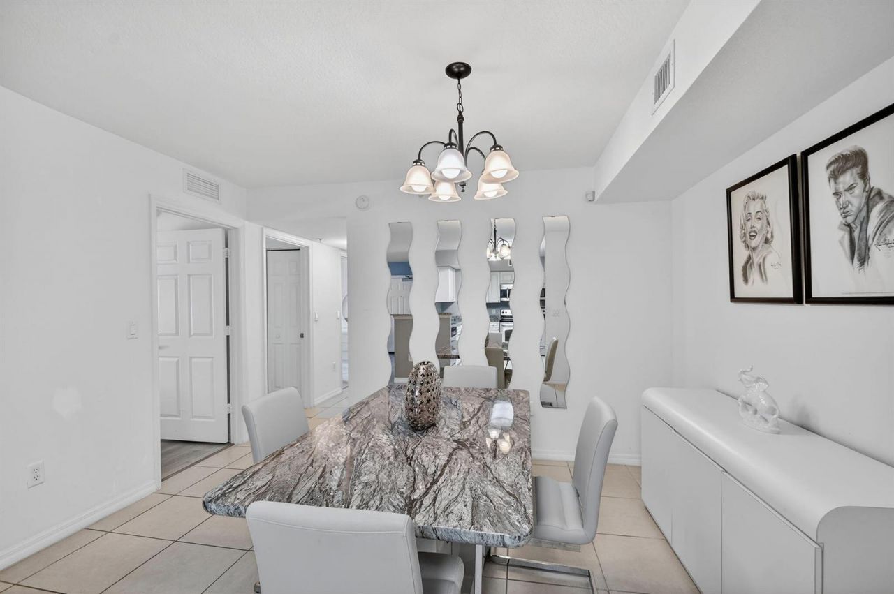 6769 Heritage Grande , Unit 2201, Boynton Beach, FL 33437 Photo