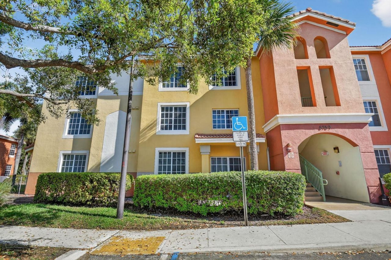 6769 Heritage Grande , Unit 2201, Boynton Beach, FL 33437 Photo