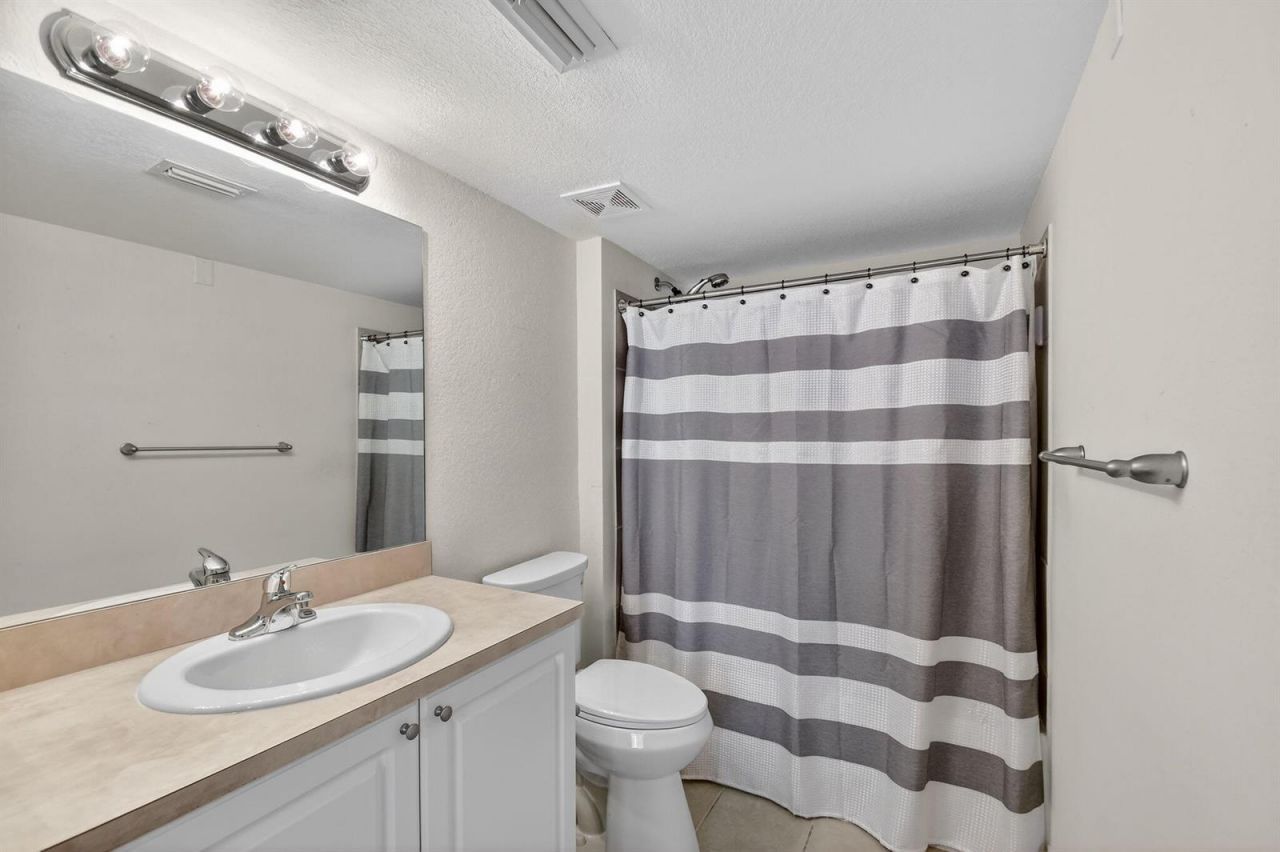 6769 Heritage Grande , Unit 2201, Boynton Beach, FL 33437 Photo