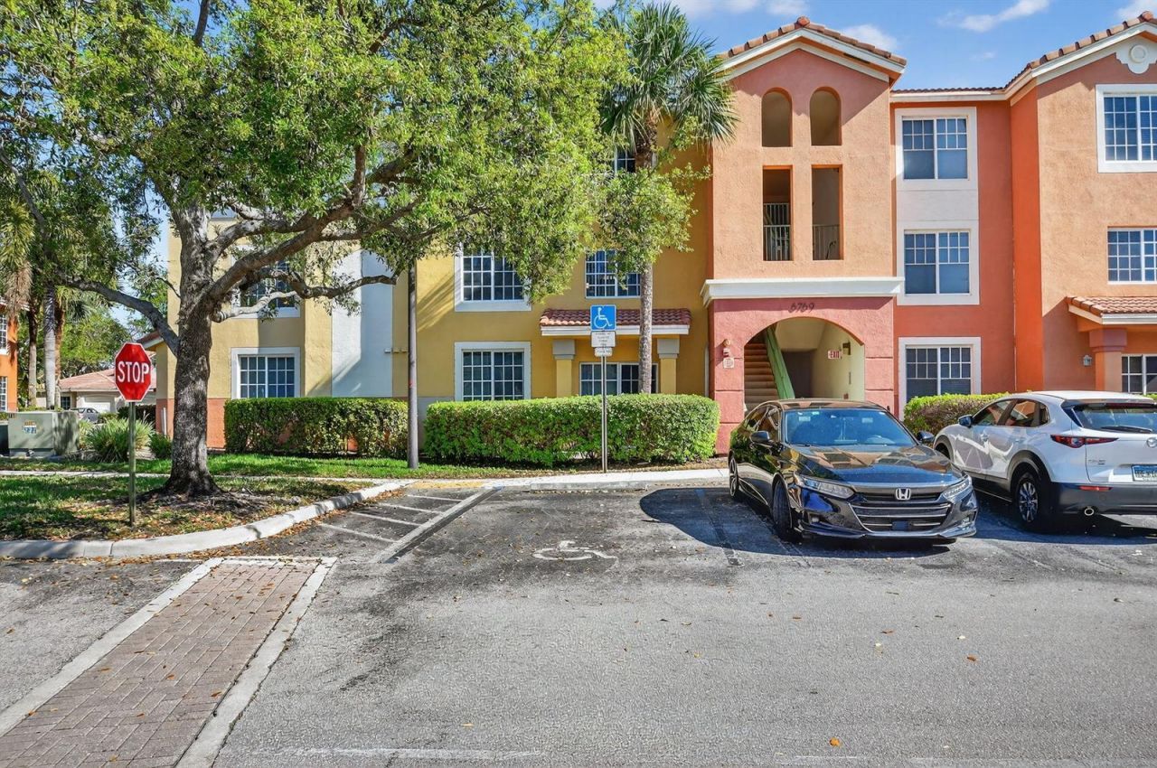 6769 Heritage Grande , Unit 2201, Boynton Beach, FL 33437 Photo