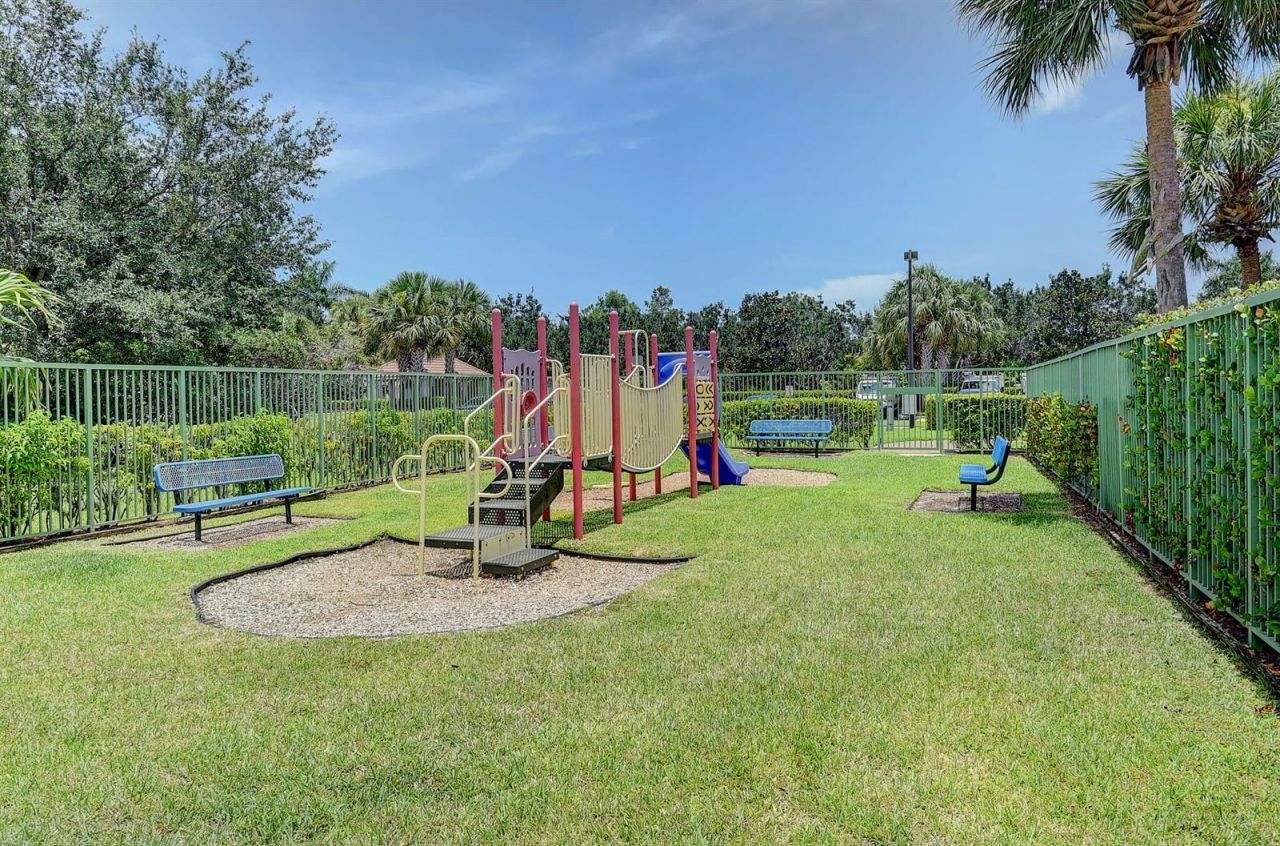 6769 Heritage Grande , Unit 2201, Boynton Beach, FL 33437 Photo