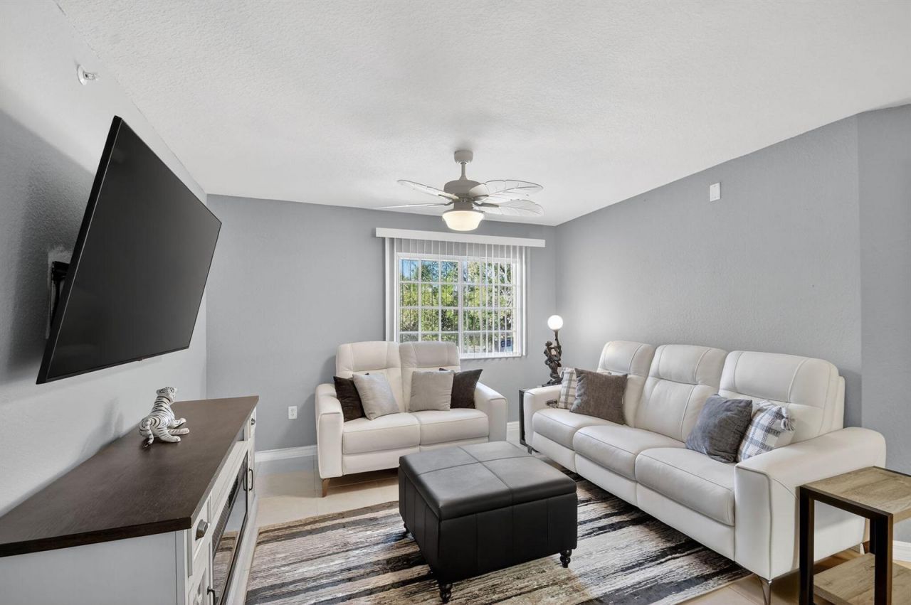 6769 Heritage Grande , Unit 2201, Boynton Beach, FL 33437 Photo
