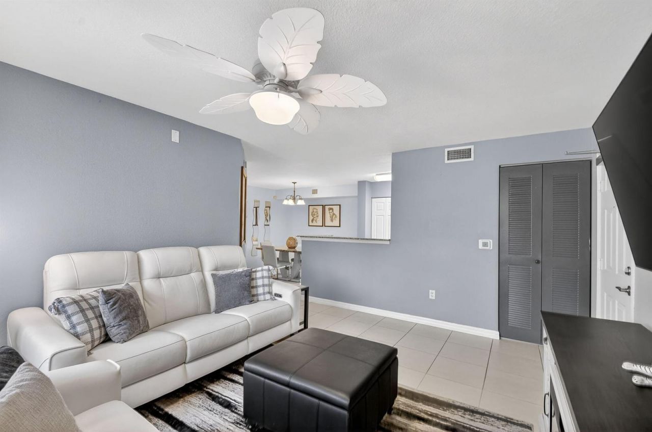 6769 Heritage Grande , Unit 2201, Boynton Beach, FL 33437 Photo