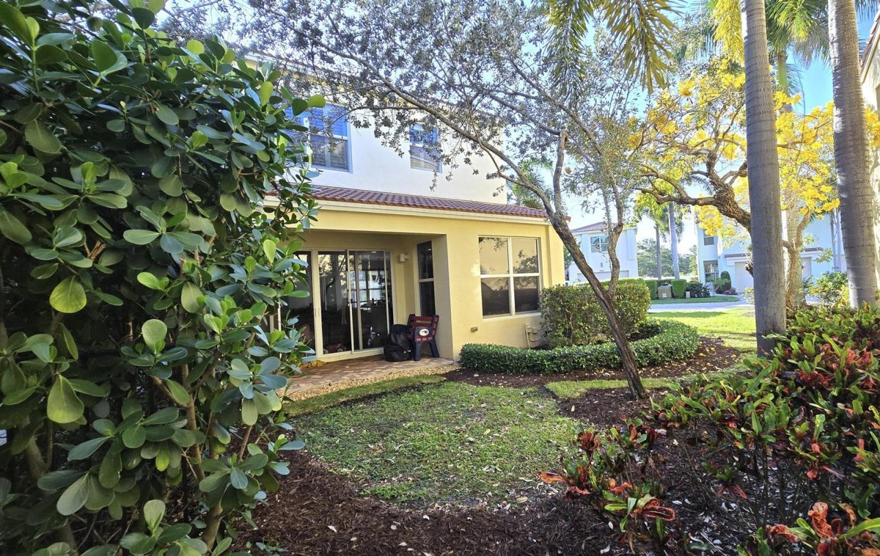 4820 NW 16th Terrace , Boca Raton, FL 33431 Photo