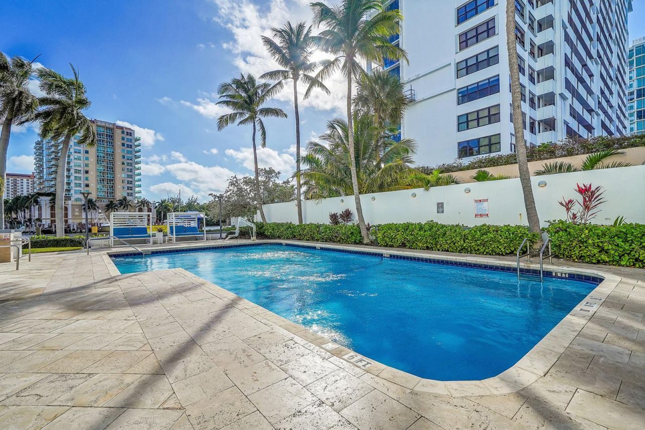2670 E Sunrise Boulevard , Unit 703, Fort Lauderdale, FL 33304 Photo