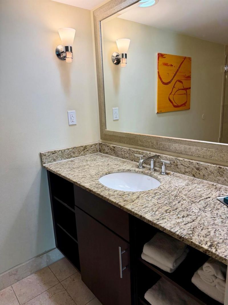 2670 E Sunrise Boulevard , Unit 703, Fort Lauderdale, FL 33304 Photo