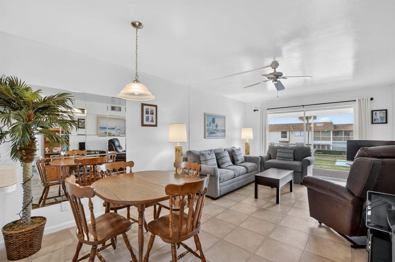 9855 Sandalfoot Boulevard , Unit Apt 317, Boca Raton, FL 33428 Photo