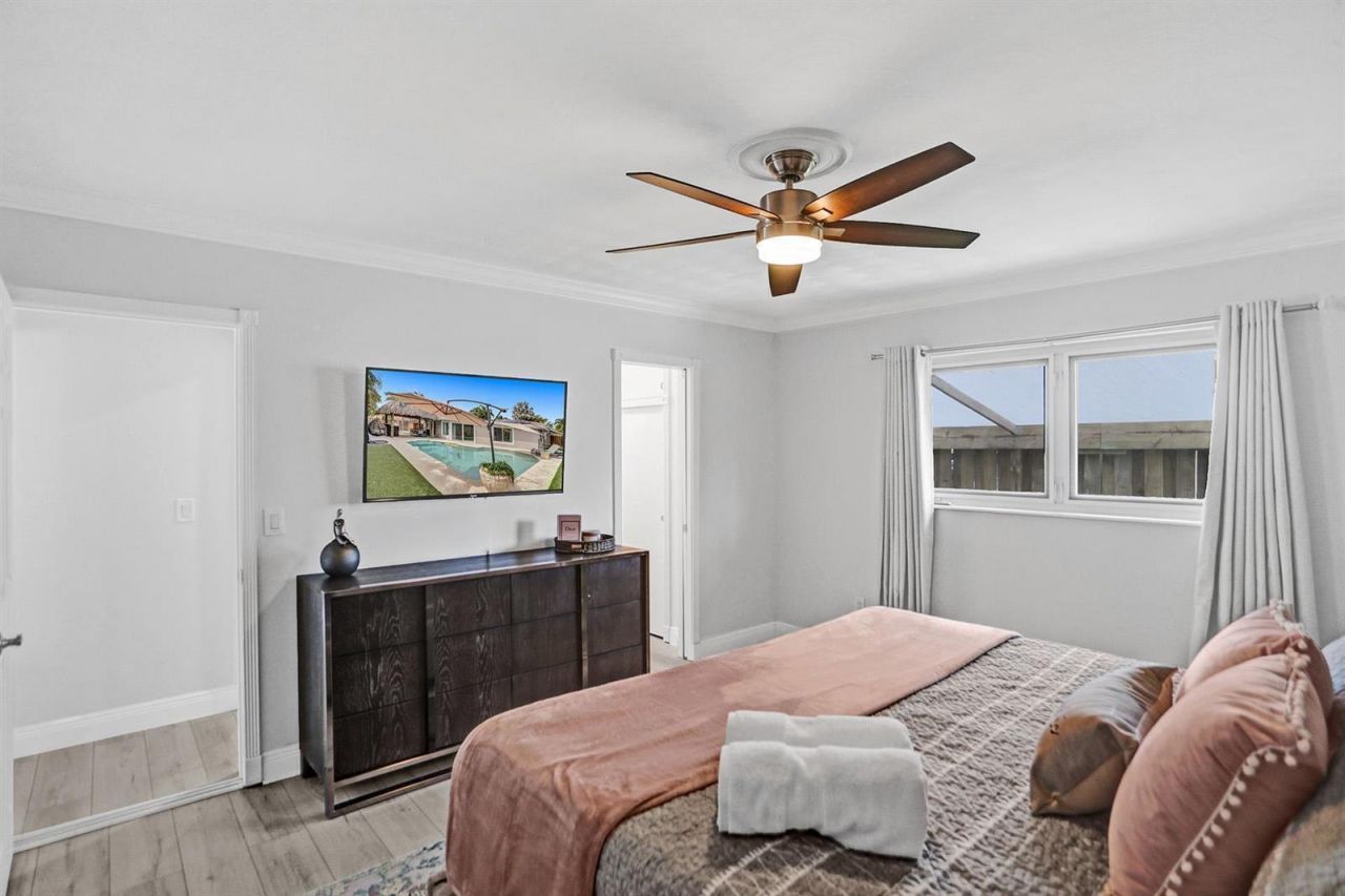 470 SE 4th Court , Pompano Beach, FL 33060 Photo