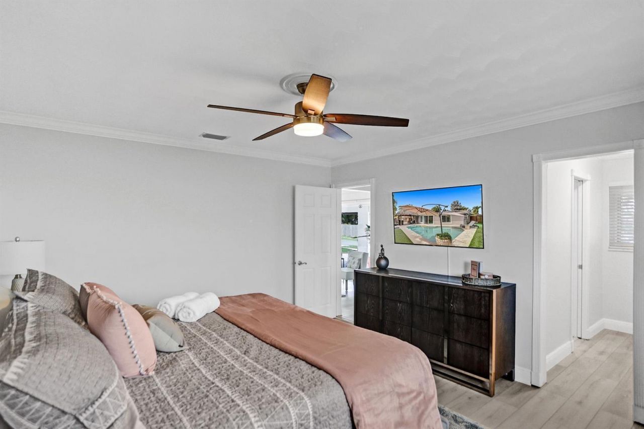 470 SE 4th Court , Pompano Beach, FL 33060 Photo