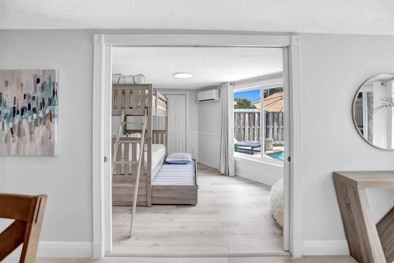 470 SE 4th Court , Pompano Beach, FL 33060 Photo
