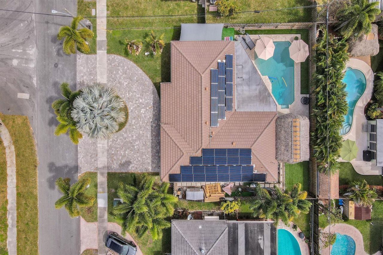 470 SE 4th Court , Pompano Beach, FL 33060 Photo