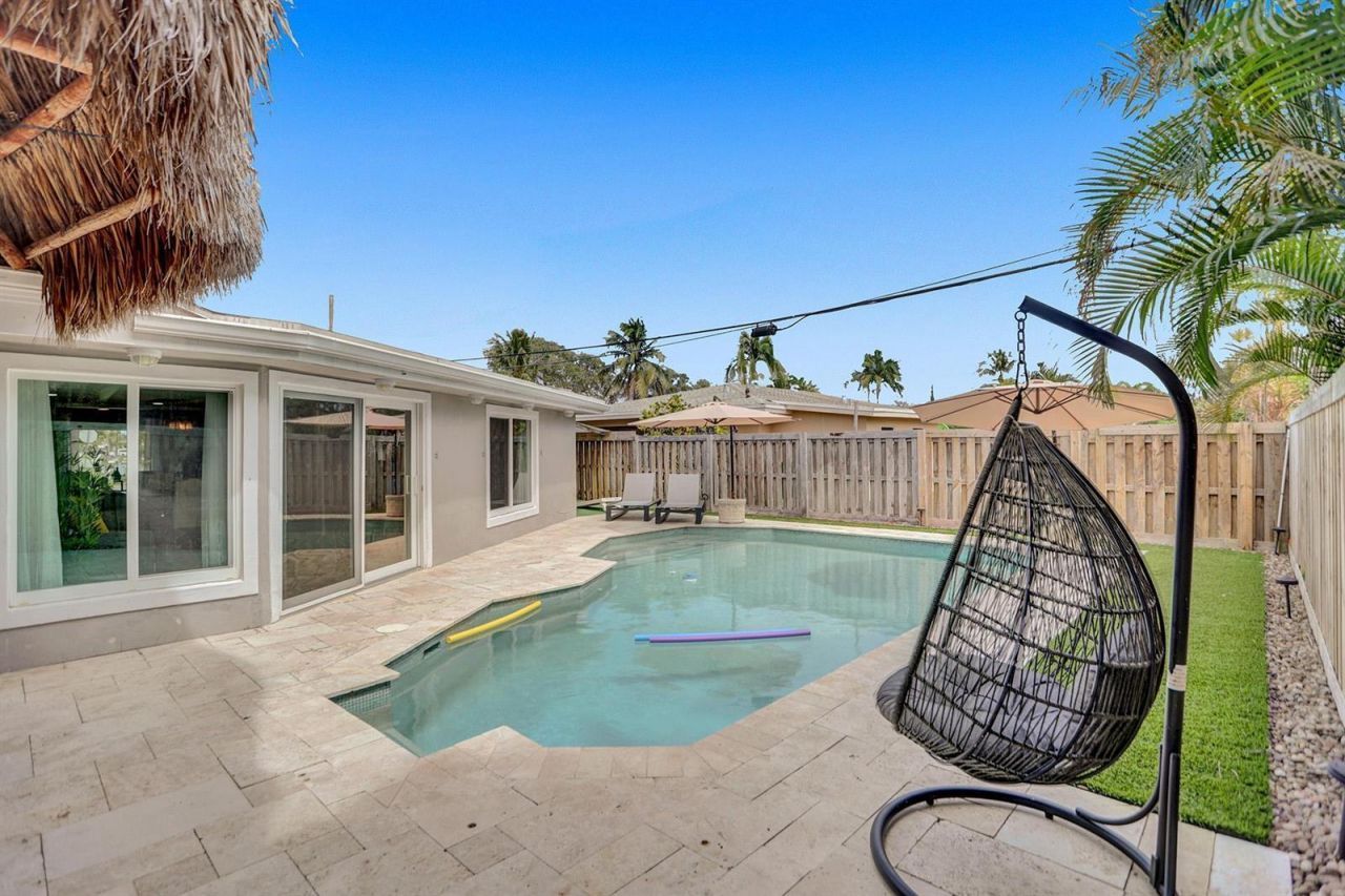 470 SE 4th Court , Pompano Beach, FL 33060 Photo