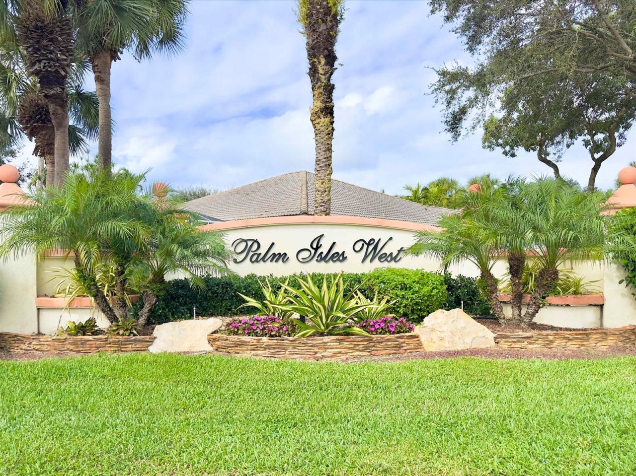 9624 Crescent View Drive N, Boynton Beach, FL 33437 Photo