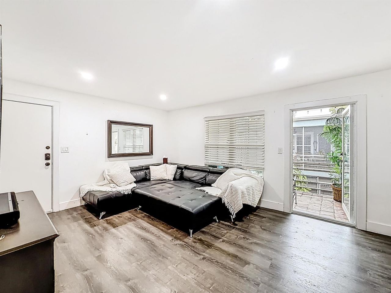 305 SE 11th Avenue , Pompano Beach, FL 33060 Photo