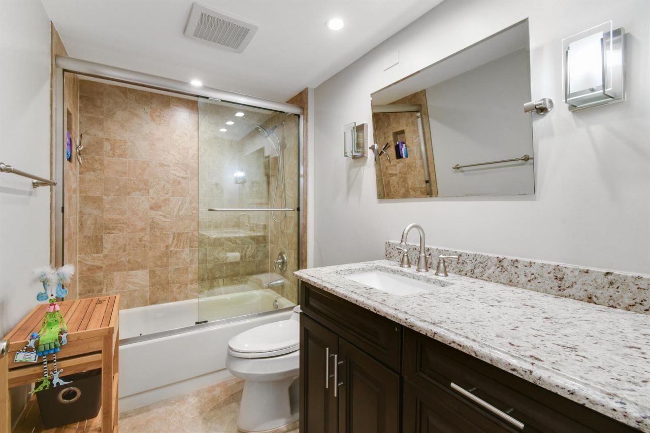 2401 Marina Isle Way , Unit 503, Jupiter, FL 33477 Photo