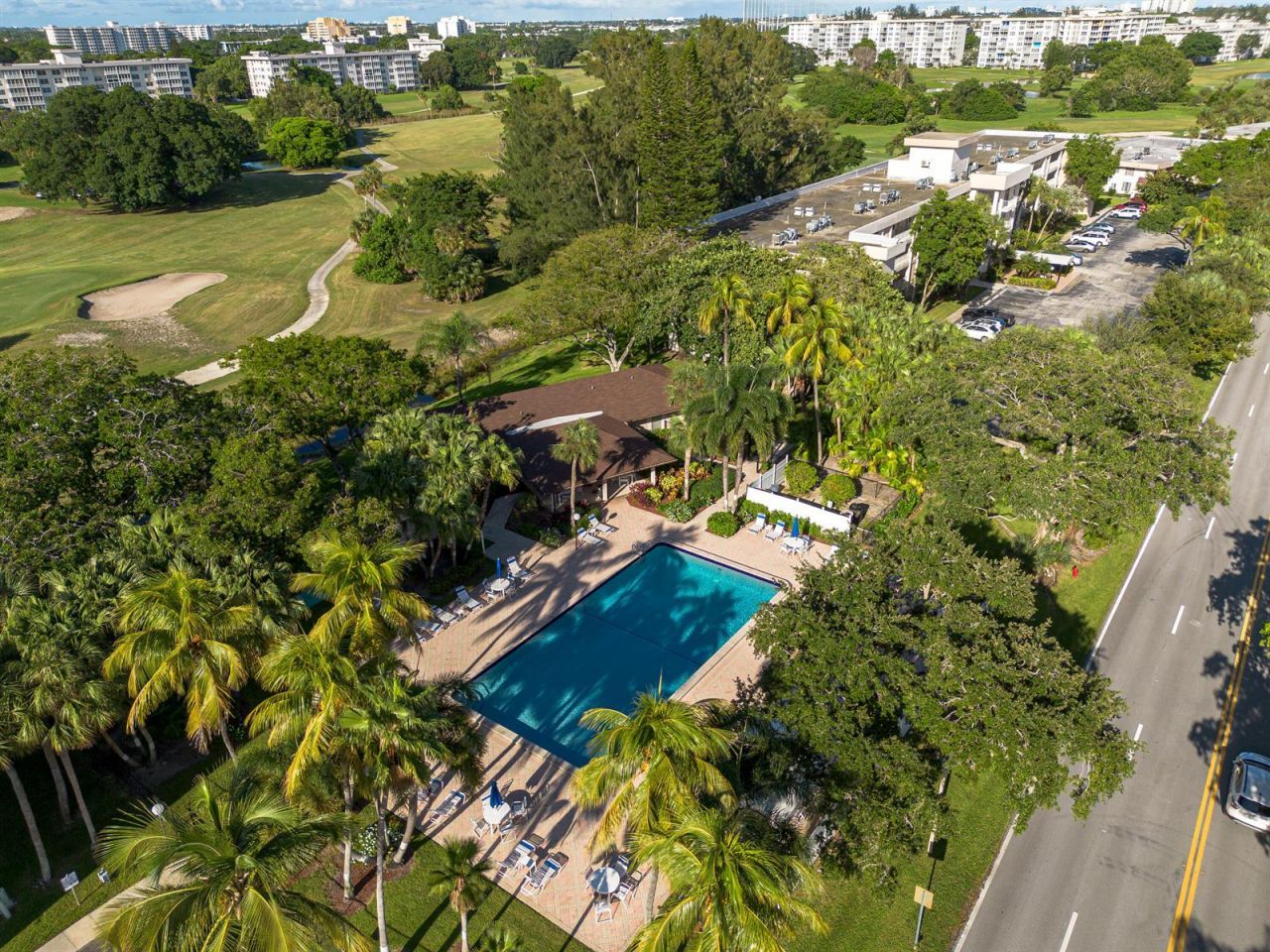 3051 S Palm Aire Drive , Unit 109, Pompano Beach, FL 33069 Photo