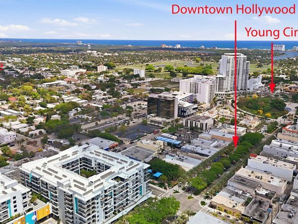 1959 Pierce Street , Hollywood, FL 33020