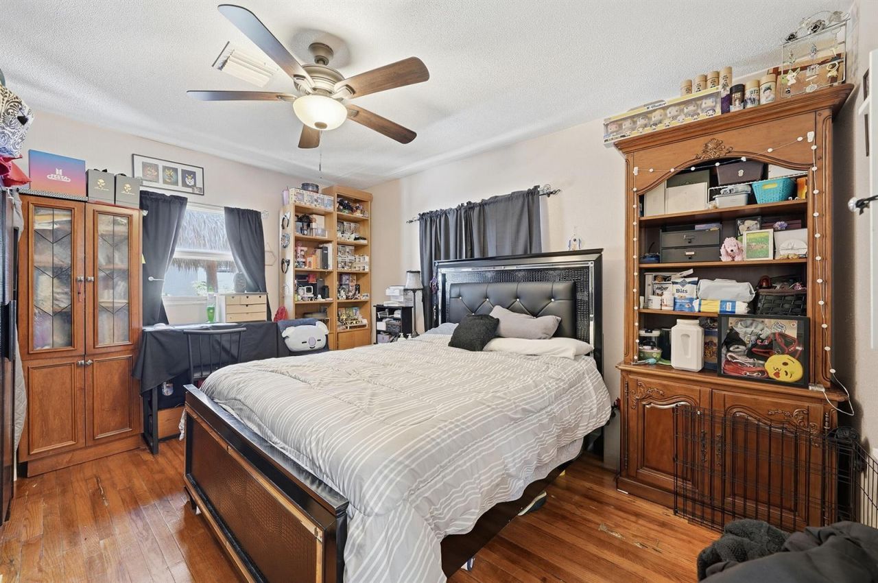 1959 Pierce Street , Hollywood, FL 33020 Photo