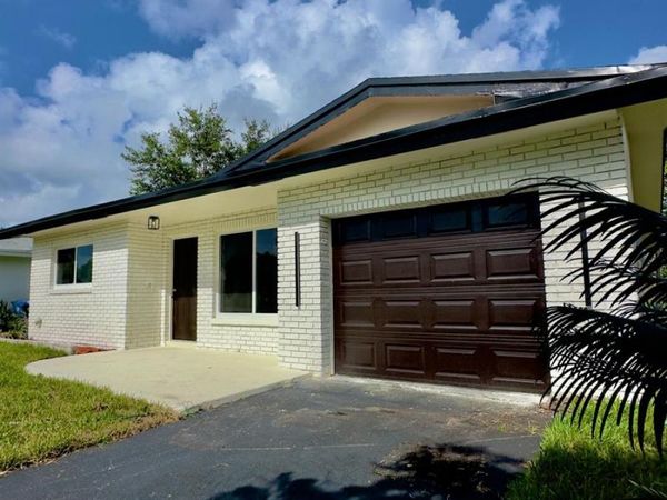 6811 NW 32nd Avenue , Fort Lauderdale, FL 33309