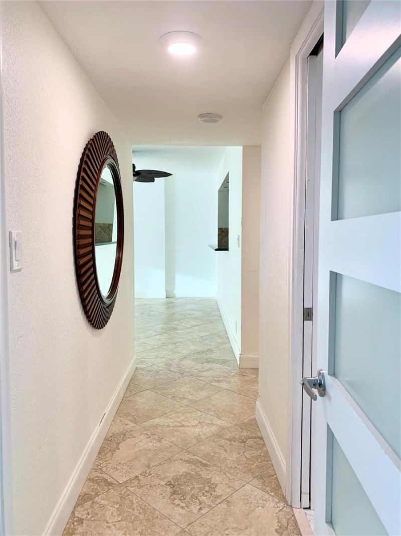 1150 Hillsboro Mile , Unit 207, Hillsboro Beach, FL 33062 Photo
