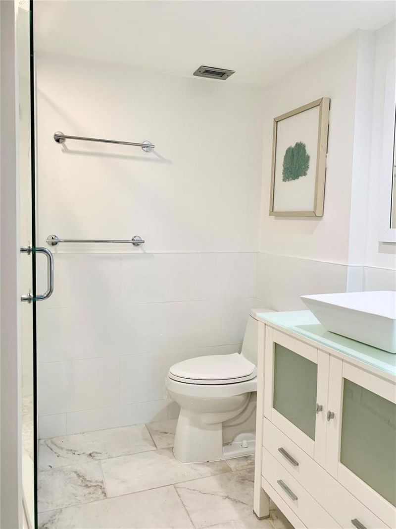 1150 Hillsboro Mile , Unit 207, Hillsboro Beach, FL 33062 Photo