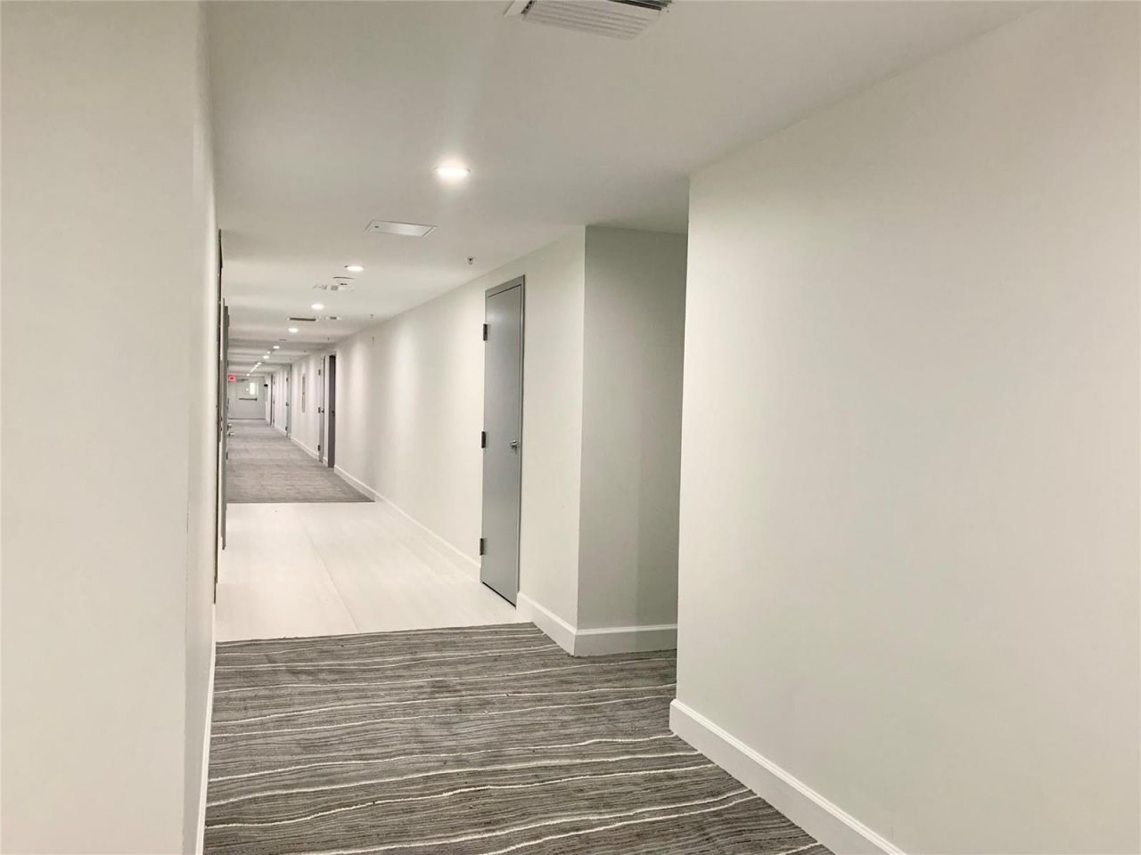 1150 Hillsboro Mile , Unit 207, Hillsboro Beach, FL 33062 Photo