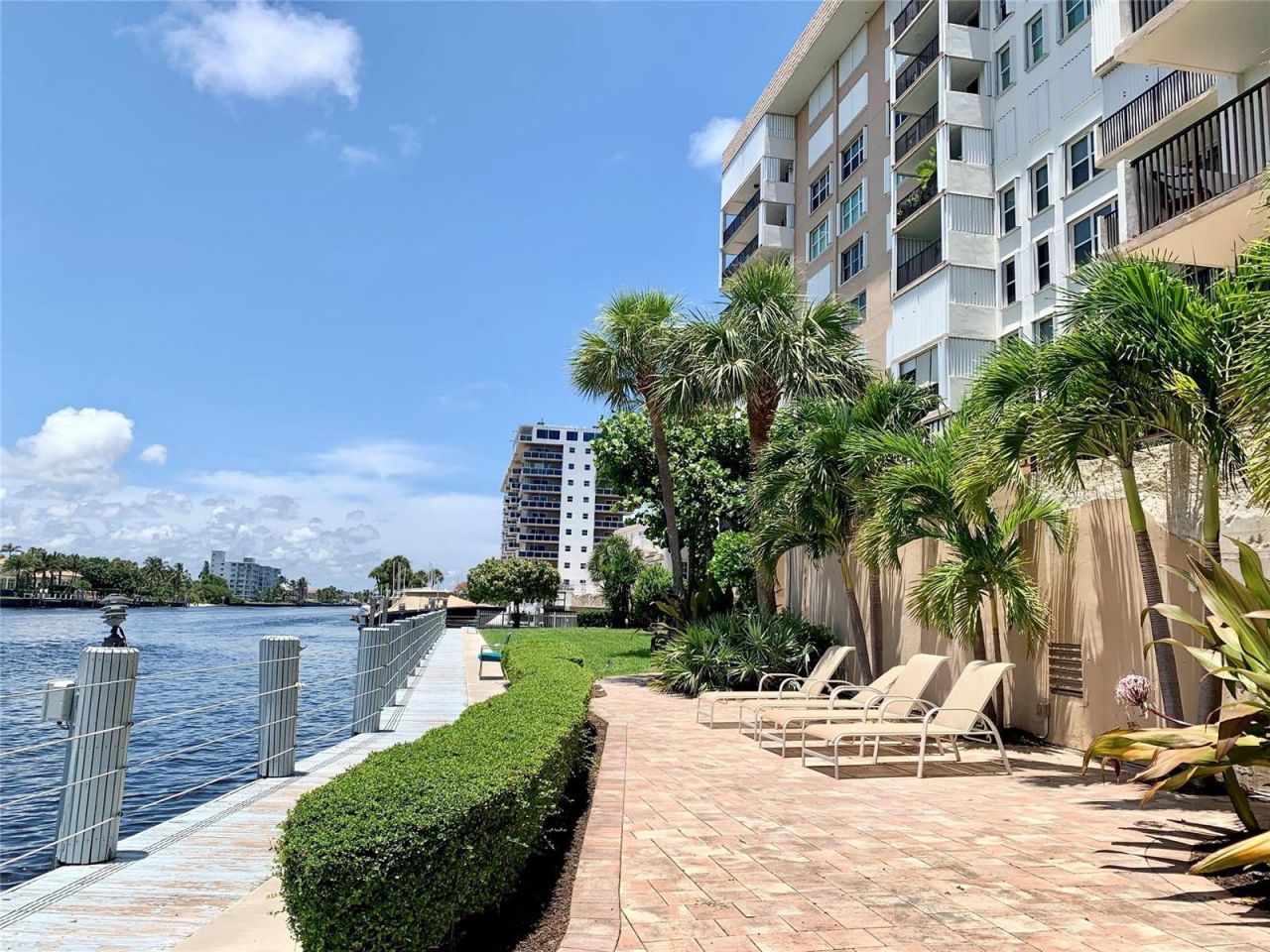 1150 Hillsboro Mile , Unit 207, Hillsboro Beach, FL 33062 Photo
