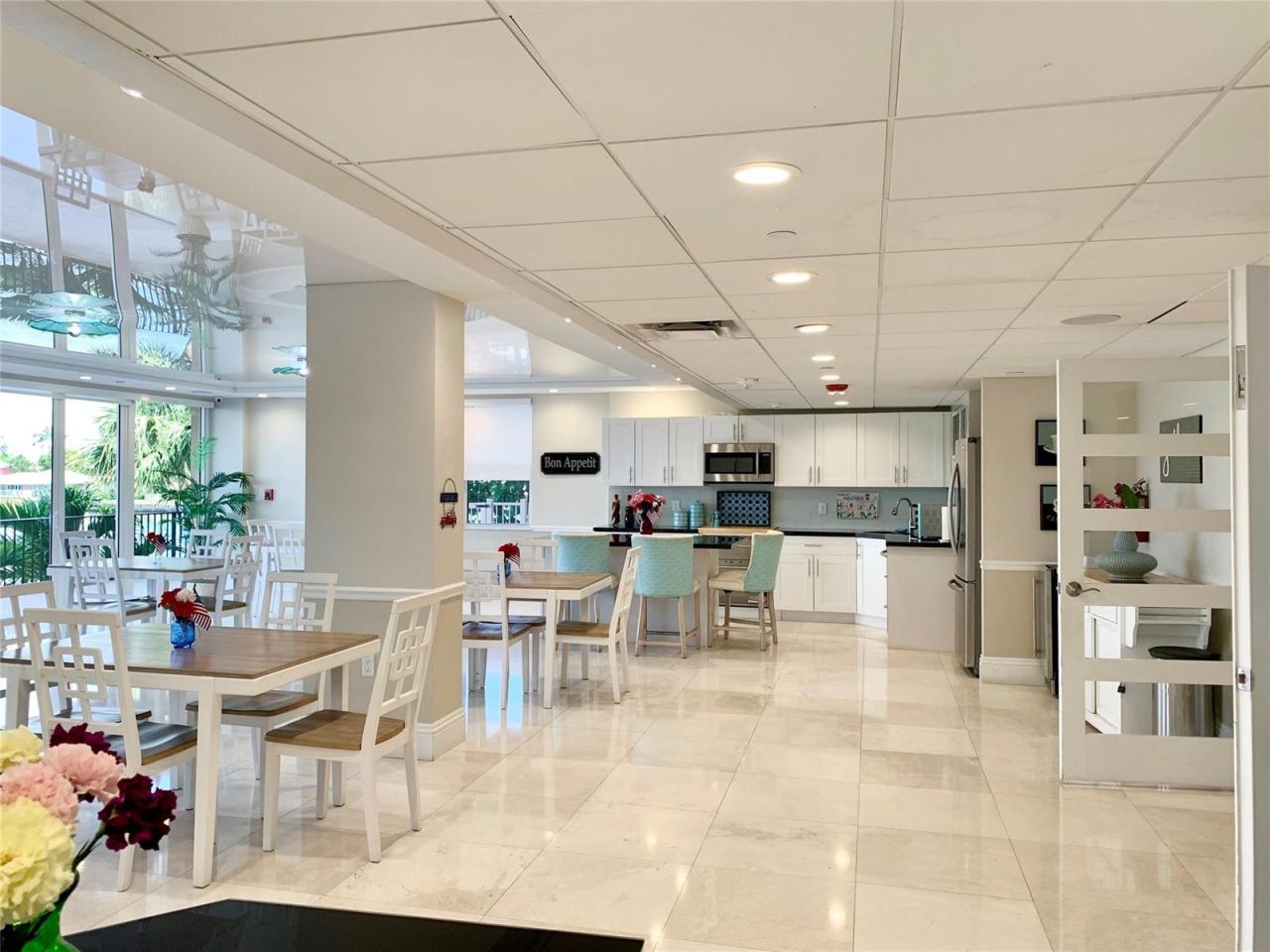 1150 Hillsboro Mile , Unit 207, Hillsboro Beach, FL 33062 Photo