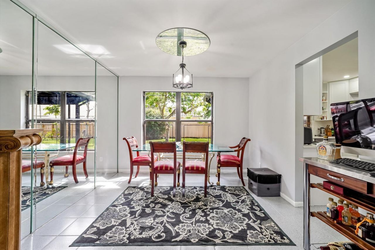6840 W Wedgewood Avenue , Davie, FL 33331 Photo