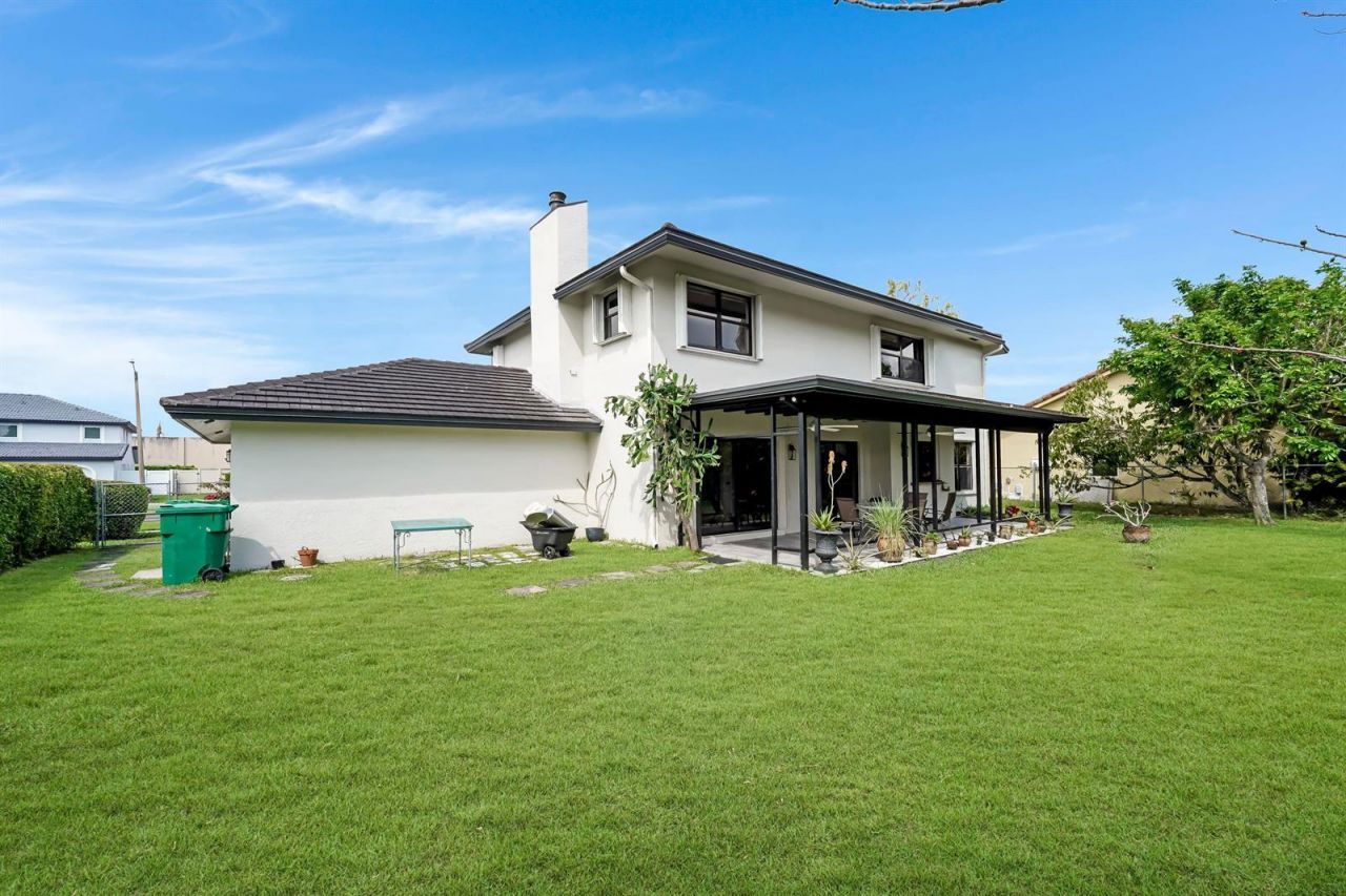 6840 W Wedgewood Avenue , Davie, FL 33331 Photo