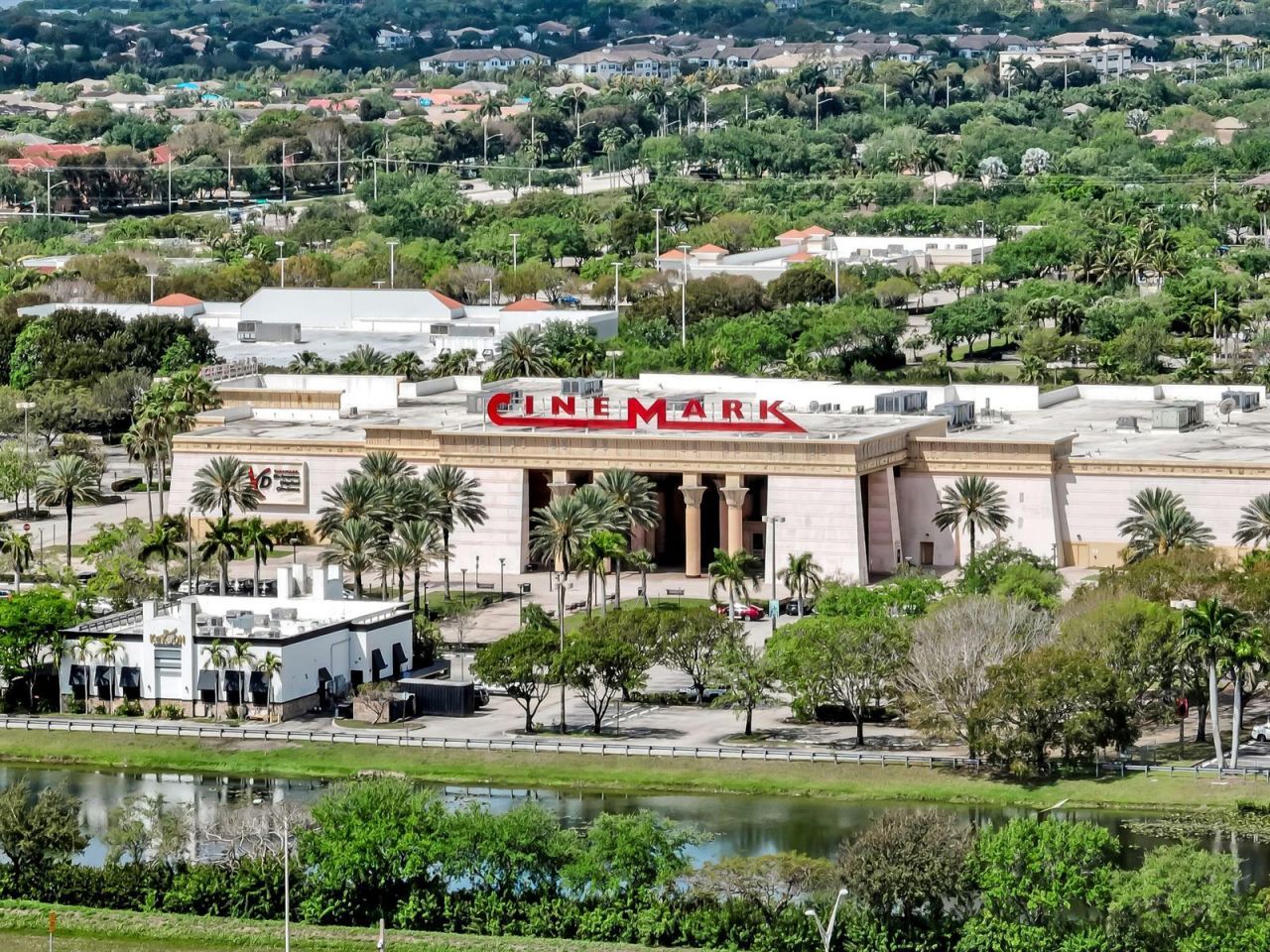6840 W Wedgewood Avenue , Davie, FL 33331 Photo