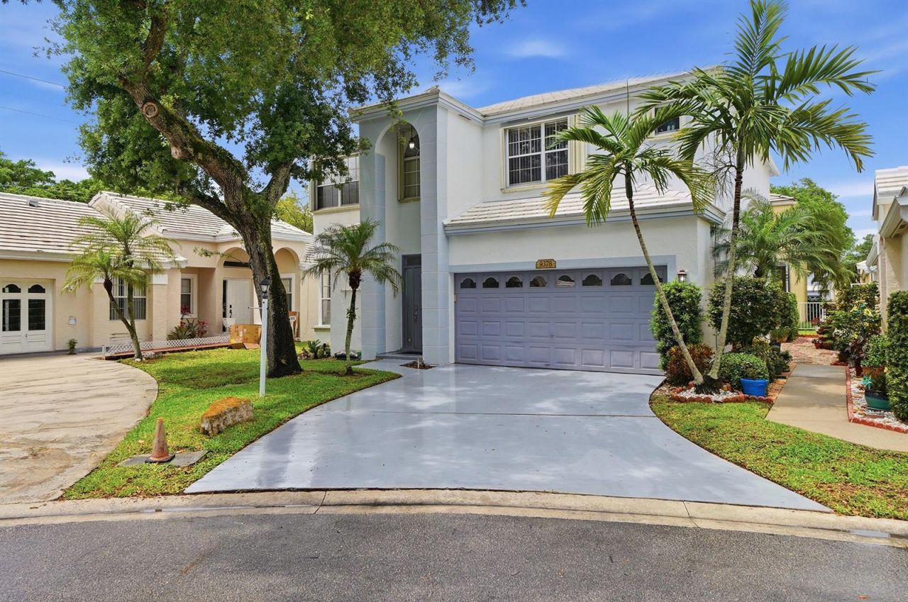 9378 NW 8th Circle , Plantation, FL 33324 Photo