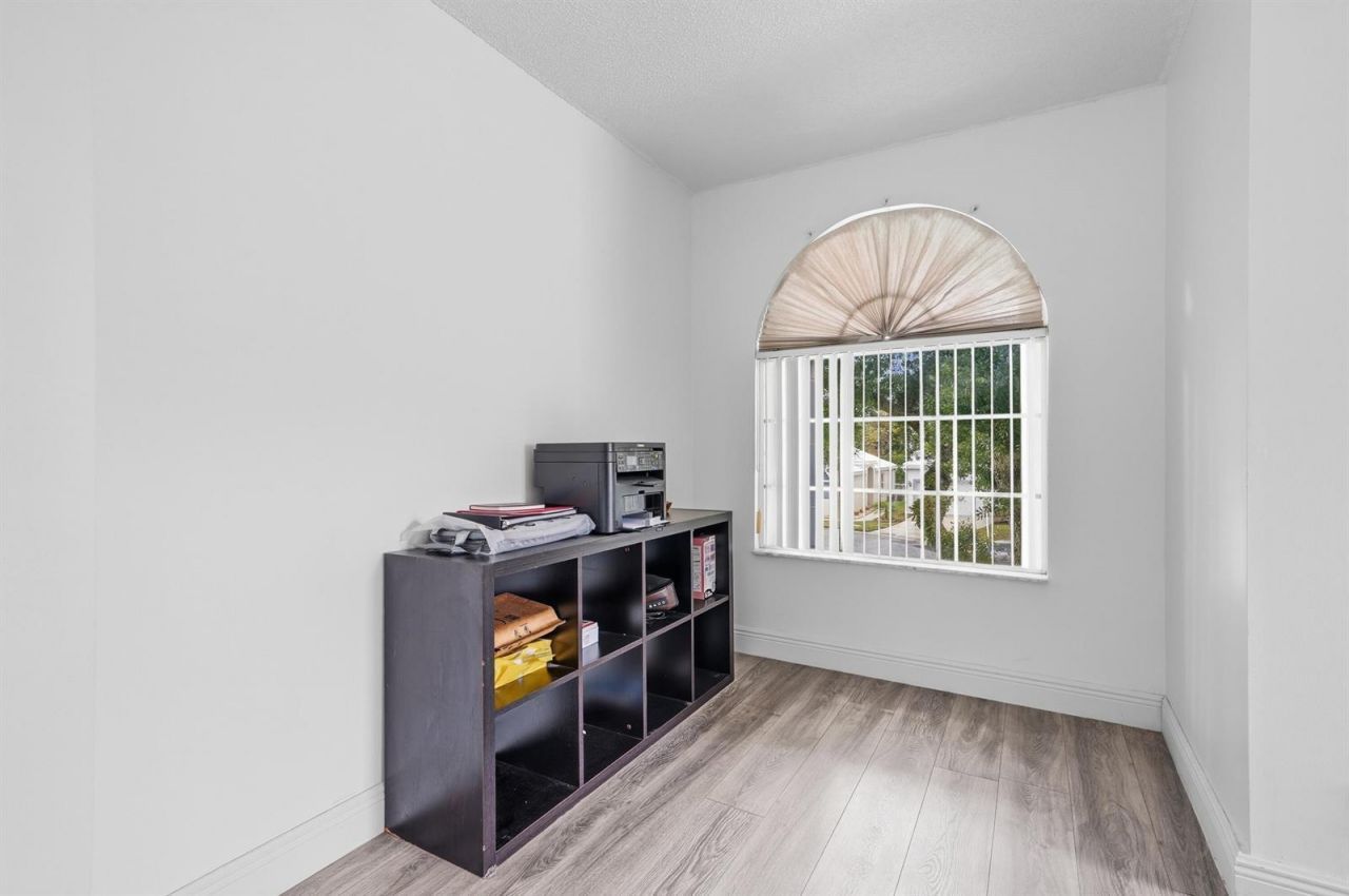 9378 NW 8th Circle , Plantation, FL 33324 Photo