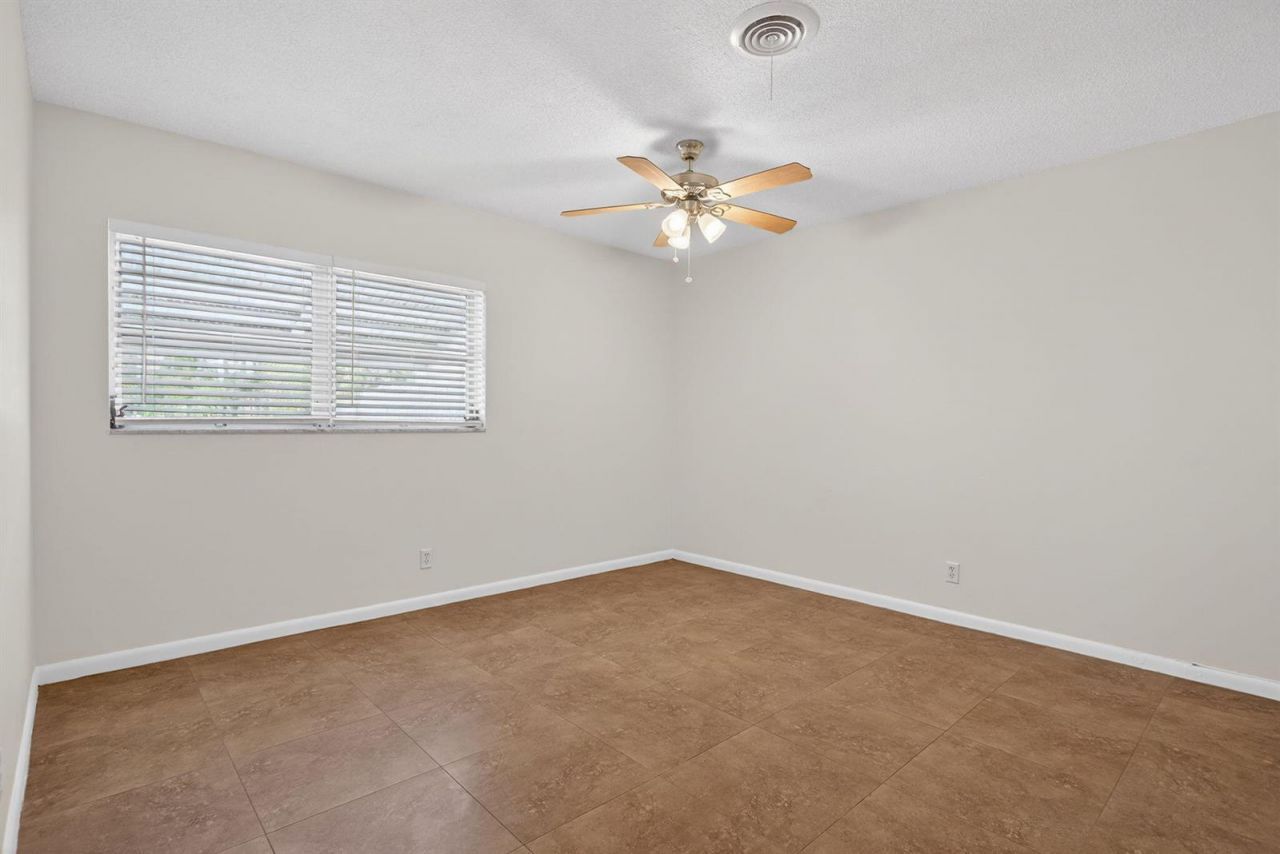 371 SE 1st Avenue , Pompano Beach, FL 33060 Photo
