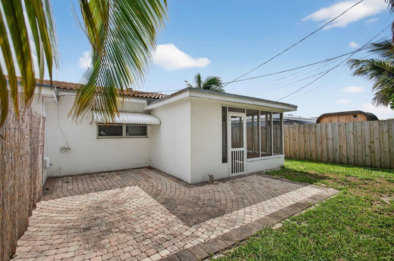 371 SE 1st Avenue , Pompano Beach, FL 33060 Photo