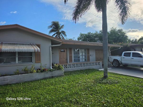 4818 NW 58th Street , Tamarac, FL 33319