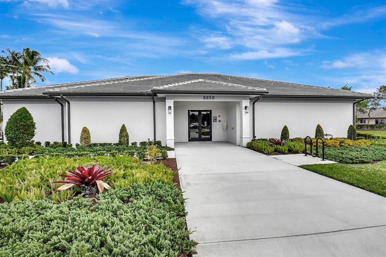 8706 Bellido Circle , Boynton Beach, FL 33472 Photo