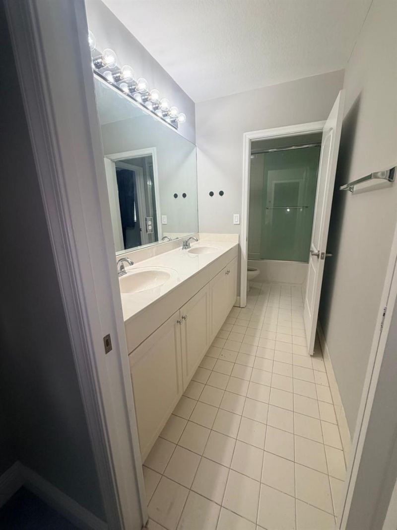 7644 Foxcroft Lane , Unit 7644, Davie, FL 33328 Photo