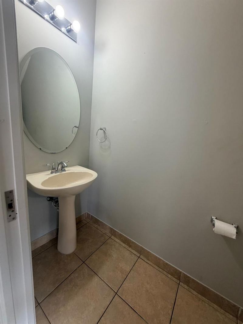 7644 Foxcroft Lane , Unit 7644, Davie, FL 33328 Photo