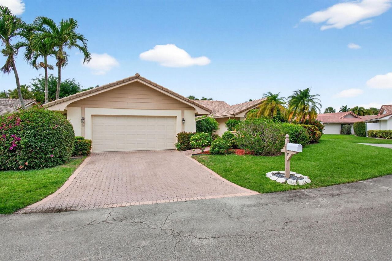 6839 Villas Drive S, Boca Raton, FL 33433 Photo