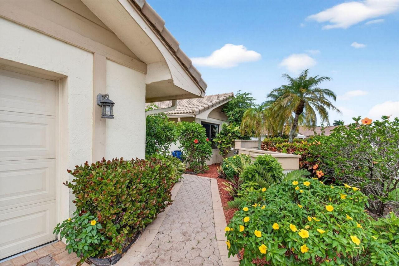 6839 Villas Drive S, Boca Raton, FL 33433 Photo
