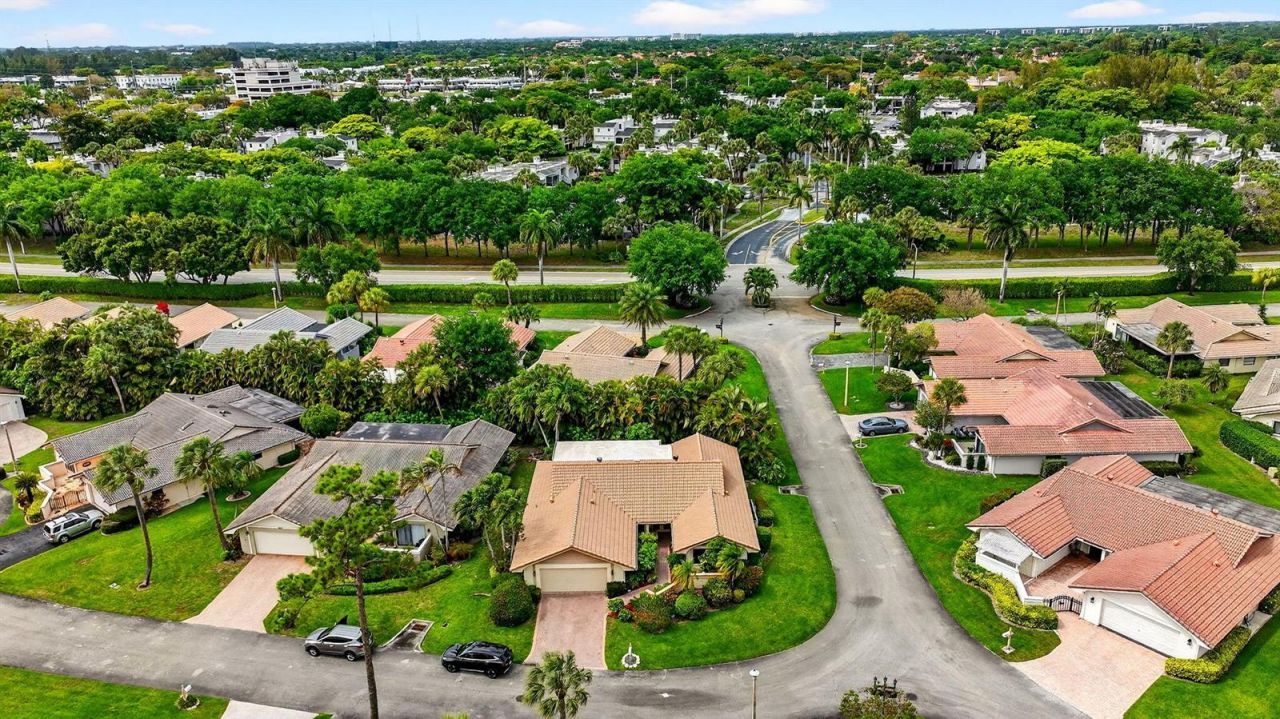 6839 Villas Drive S, Boca Raton, FL 33433 Photo