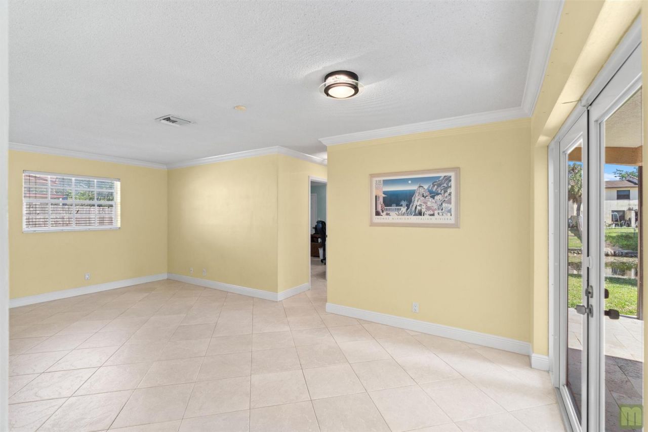 260 Lake Drive , Coconut Creek, FL 33066 Photo