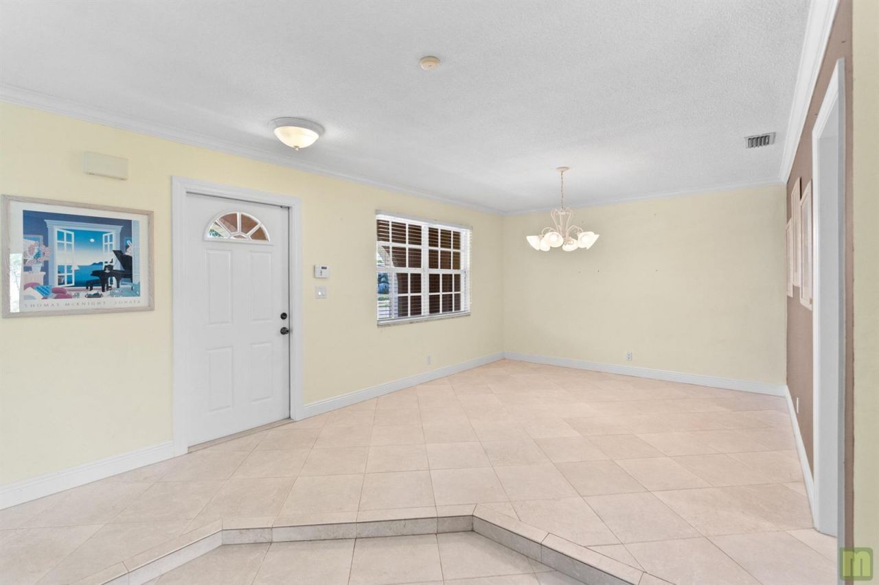 260 Lake Drive , Coconut Creek, FL 33066 Photo