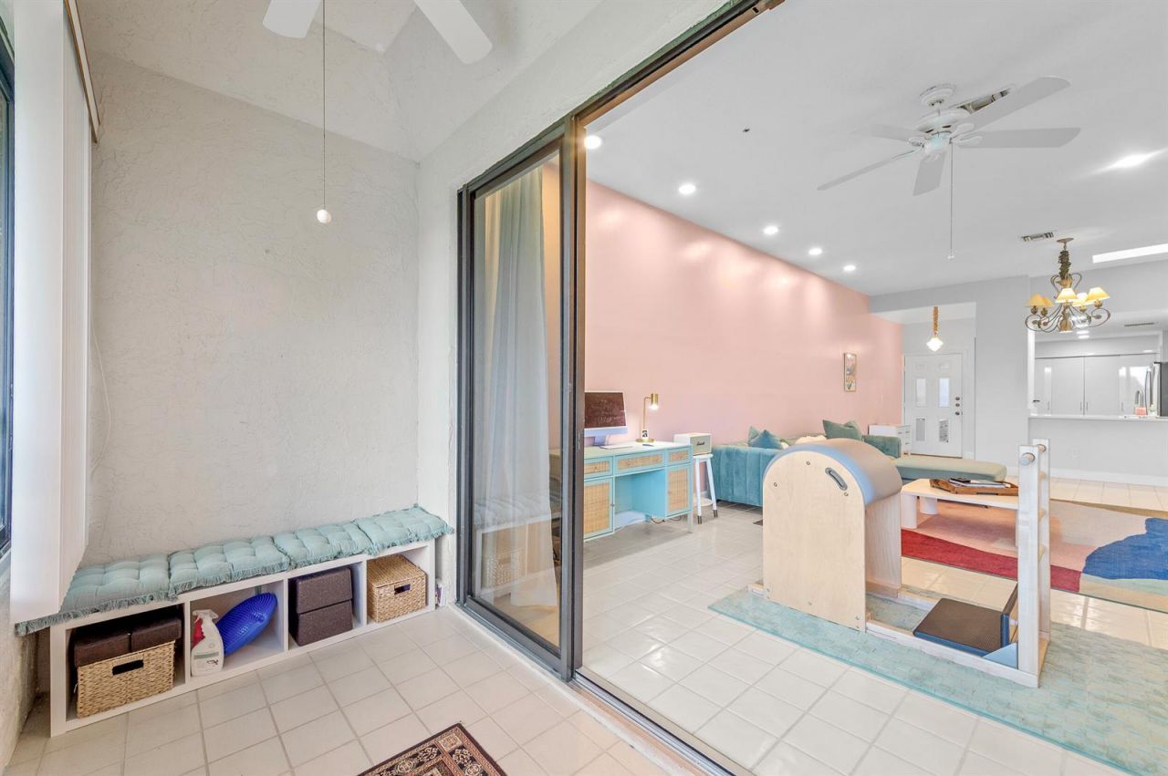 7460 La Paz Boulevard , Unit 304, Boca Raton, FL 33433 Photo