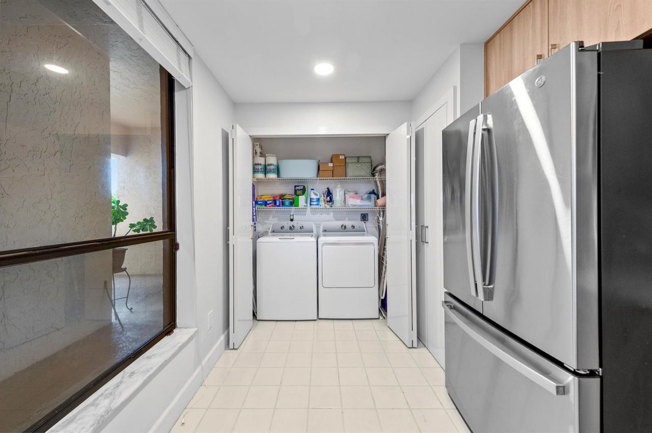 7460 La Paz Boulevard , Unit 304, Boca Raton, FL 33433 Photo